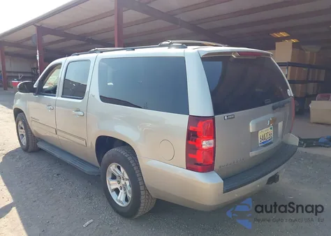 2013 Chevrolet Suburban 1500 Lt from USA, damaged, VIN 1GNSCJE06DR326408
